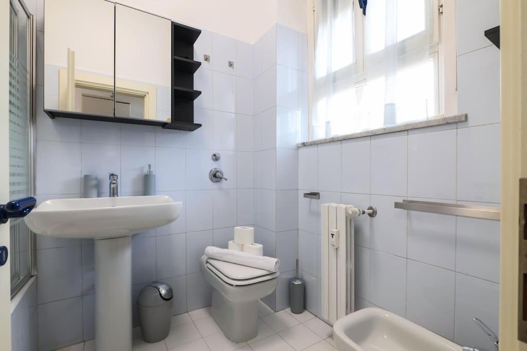 Apartamento Primopiano - Astico Milán Exterior foto